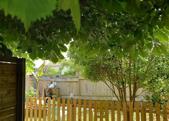 La Grenouillette Semesterbostad *